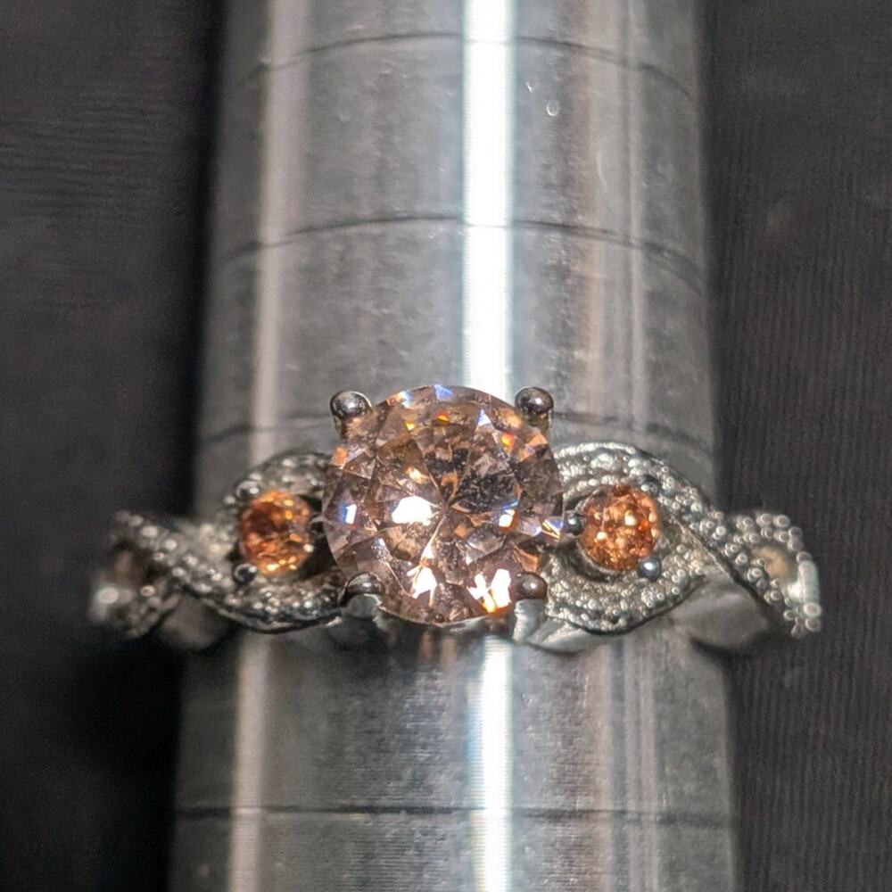 Statement Ring Women 9 Peach Center Stone Silver Tone Cocktail Crystal Unmarked